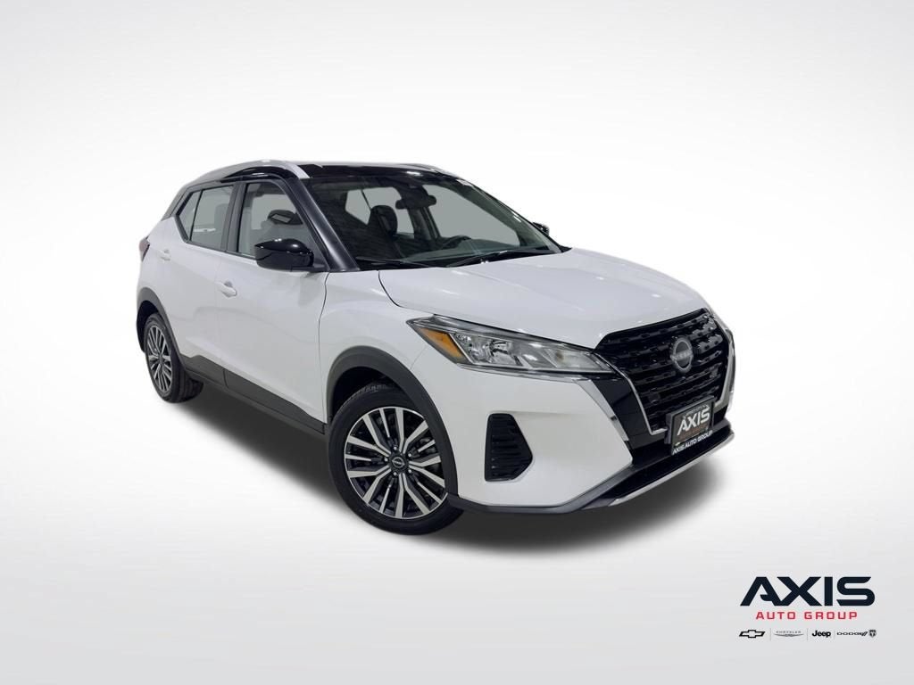 2022 Nissan Kicks SV Xtronic CVT