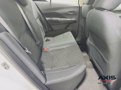 2022 Nissan Kicks SV Xtronic CVT