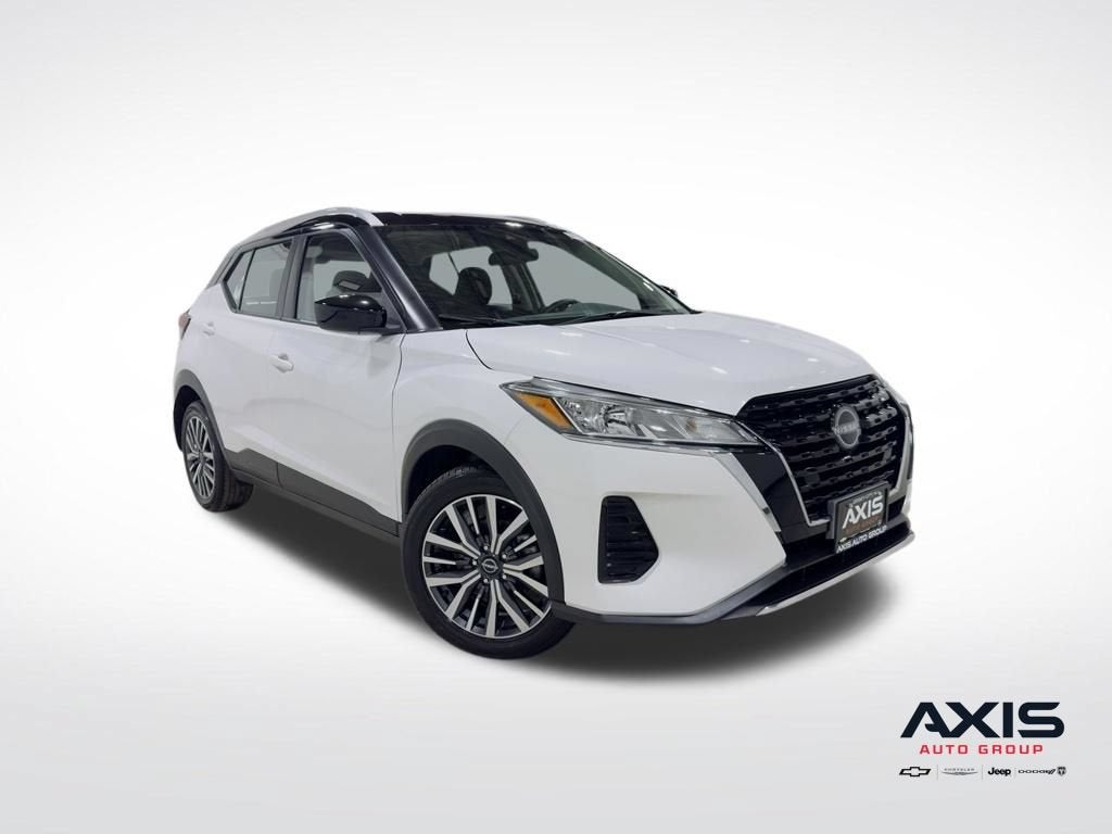 2022 Nissan Kicks SV Xtronic CVT