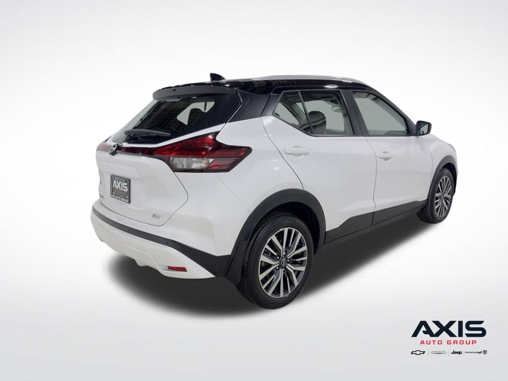 2022 Nissan Kicks SV Xtronic CVT