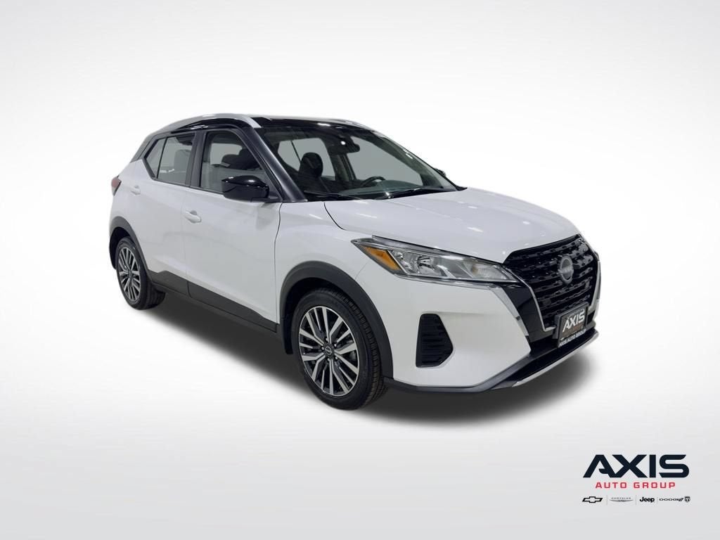 2022 Nissan Kicks SV Xtronic CVT