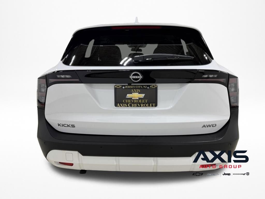 2025 Nissan Kicks SV Intelligent AWD