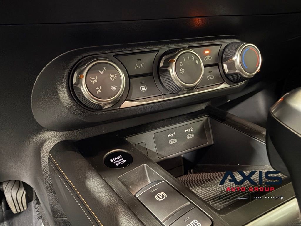 2025 Nissan Kicks SV Intelligent AWD