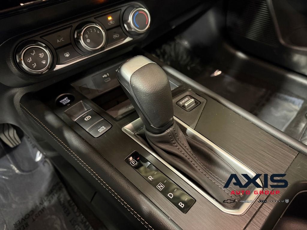 2025 Nissan Kicks SV Intelligent AWD