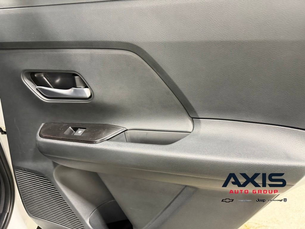 2025 Nissan Kicks SV Intelligent AWD