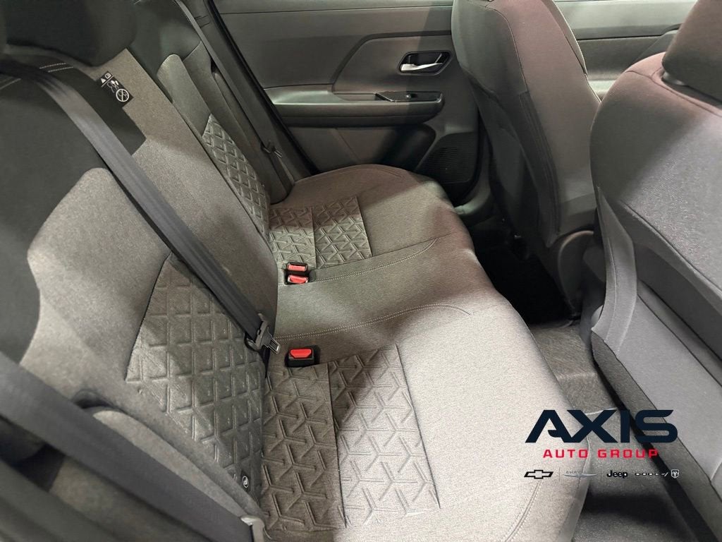 2025 Nissan Kicks SV Intelligent AWD