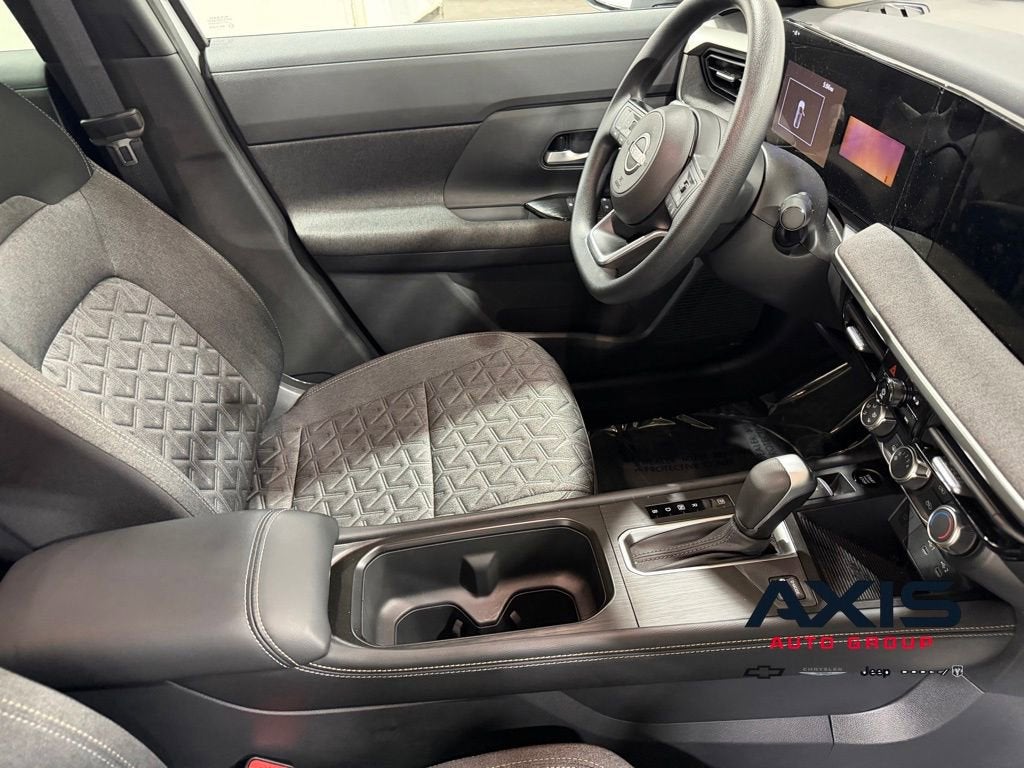 2025 Nissan Kicks SV Intelligent AWD