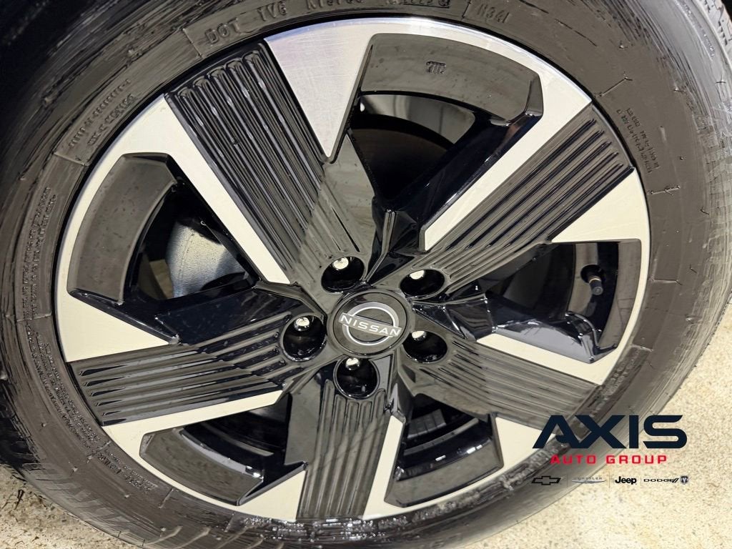 2025 Nissan Kicks SV Intelligent AWD