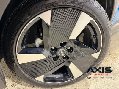 2025 Nissan Kicks SR Intelligent AWD