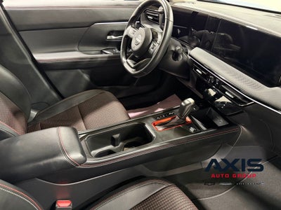 2025 Nissan Kicks SR Intelligent AWD