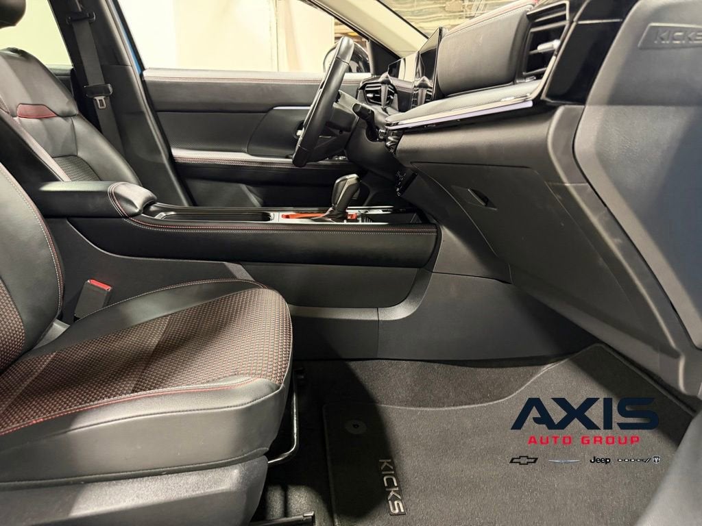 2025 Nissan Kicks SR Intelligent AWD