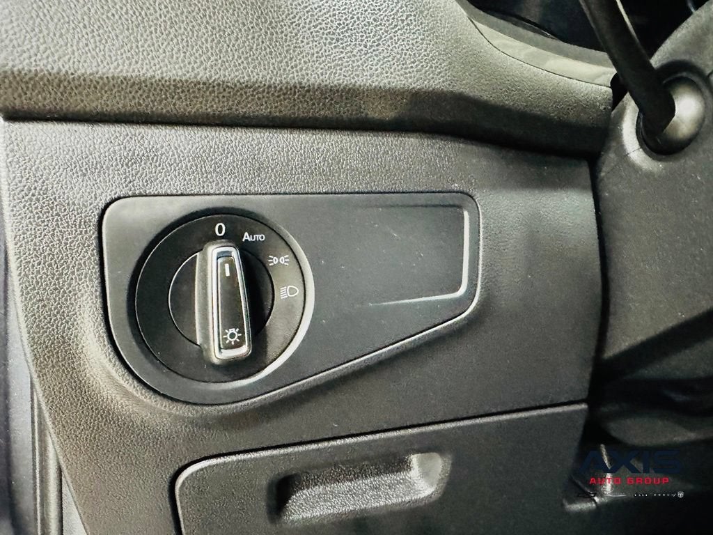 2019 Volkswagen Tiguan 2.0T SE