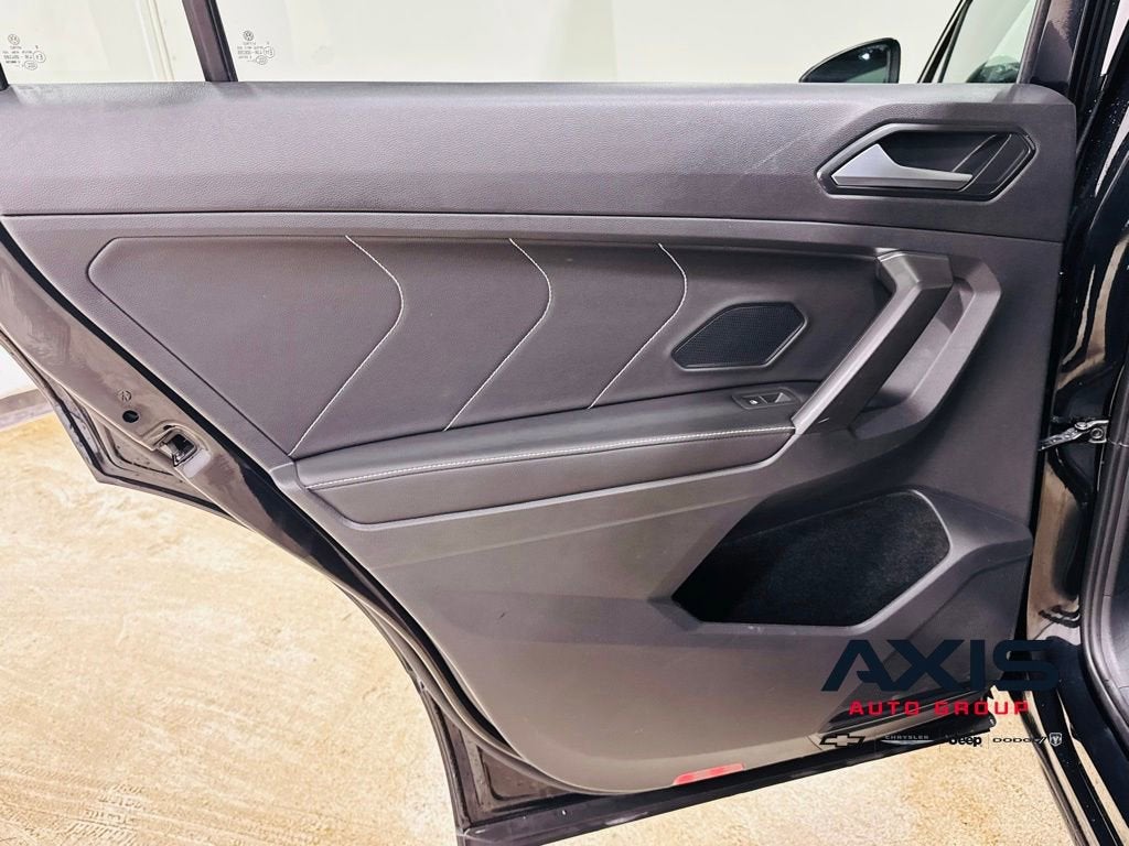 2022 Volkswagen Tiguan SE