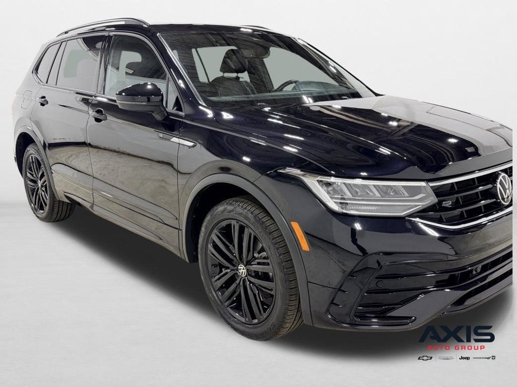 2022 Volkswagen Tiguan SE R-Line Black