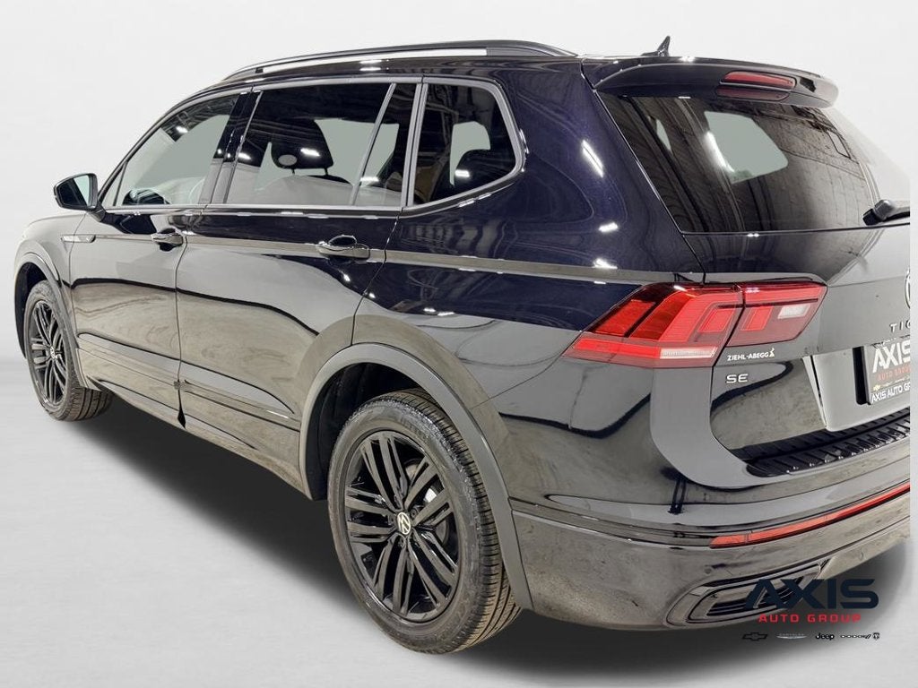 2022 Volkswagen Tiguan SE R-Line Black