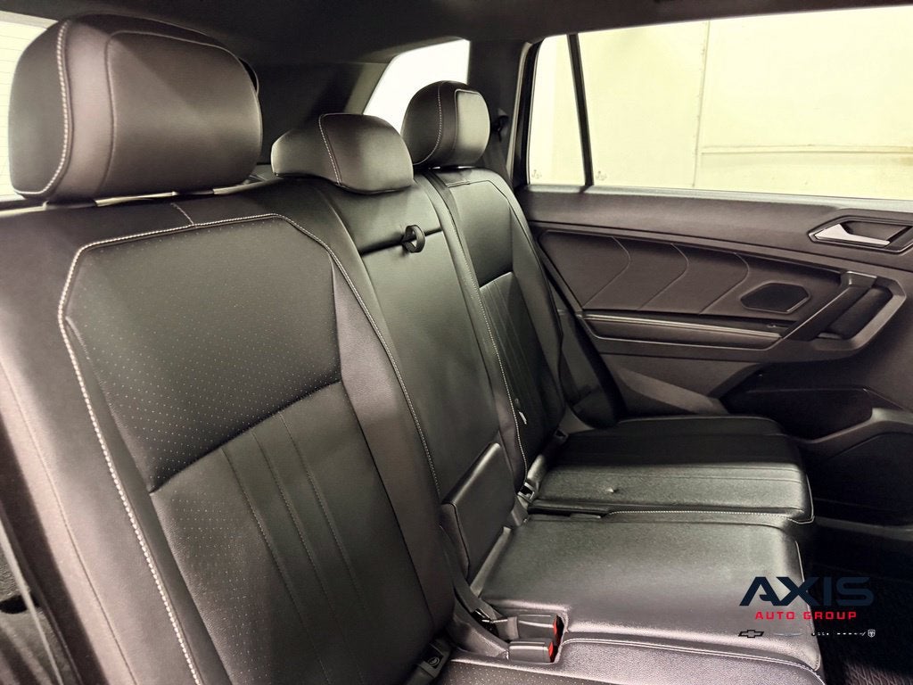 2022 Volkswagen Tiguan SE R-Line Black