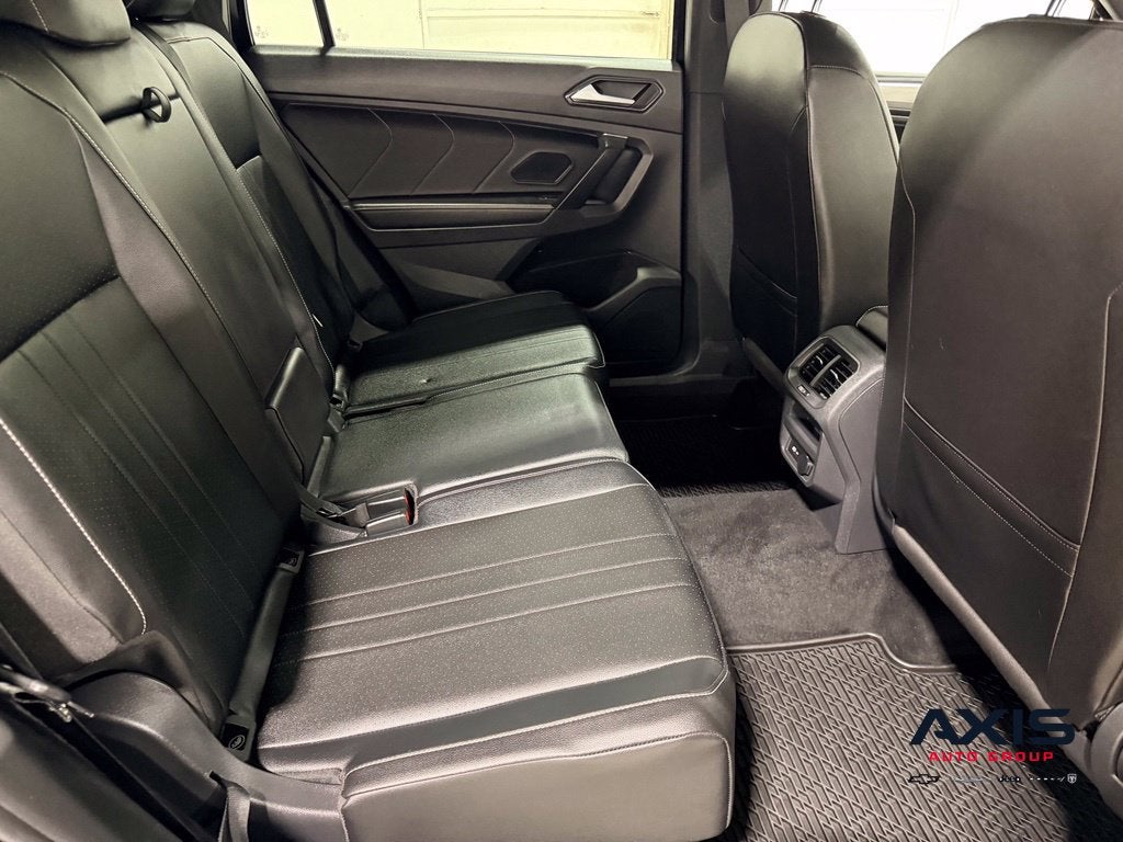 2022 Volkswagen Tiguan SE R-Line Black