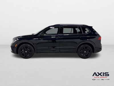 2022 Volkswagen Tiguan SE R-Line Black