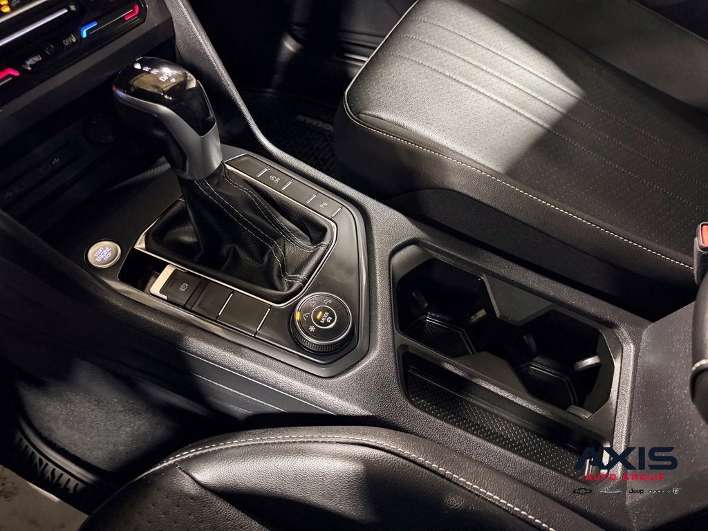 2022 Volkswagen Tiguan SE R-Line Black