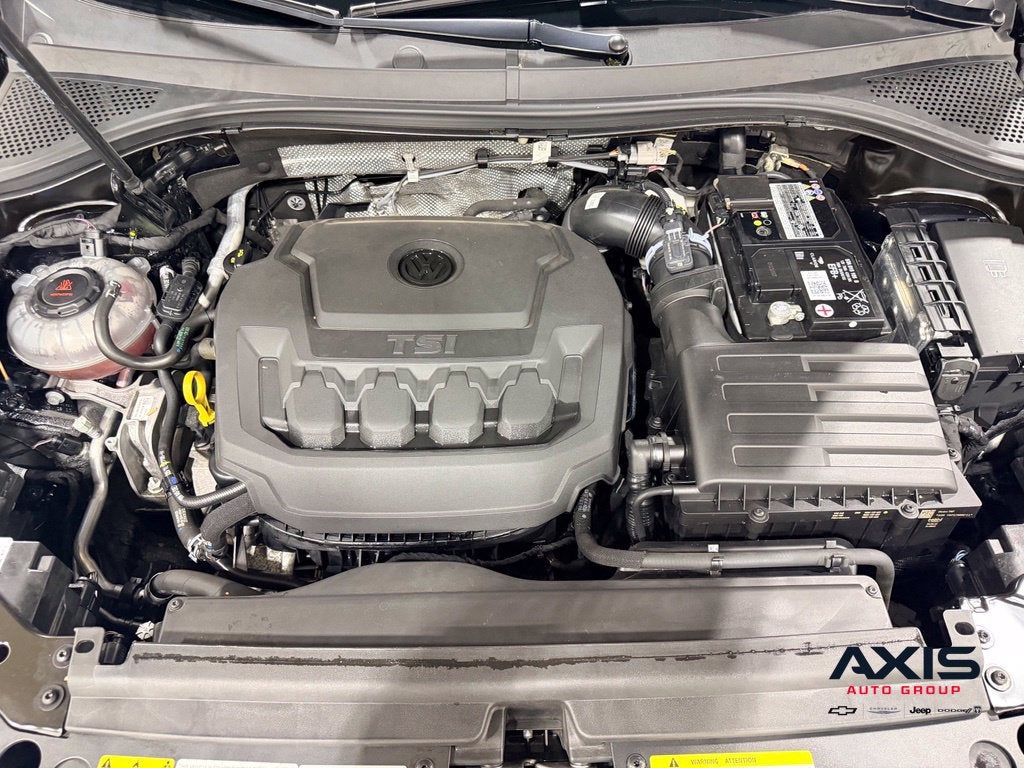 2022 Volkswagen Tiguan SE R-Line Black