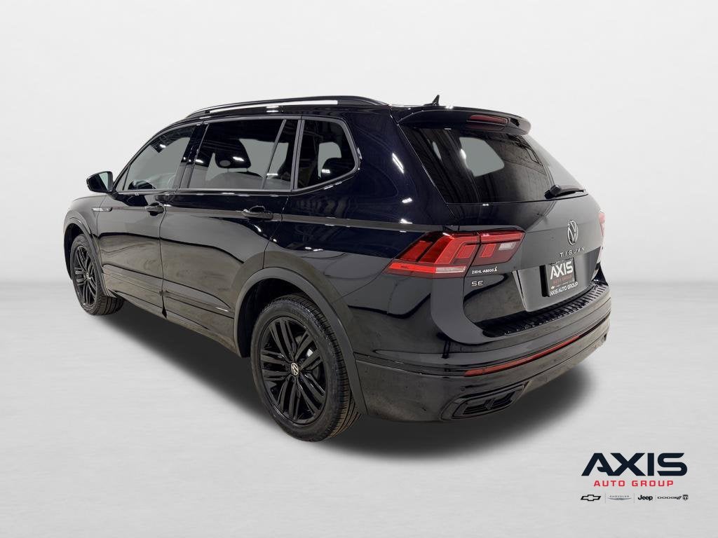 2022 Volkswagen Tiguan SE R-Line Black