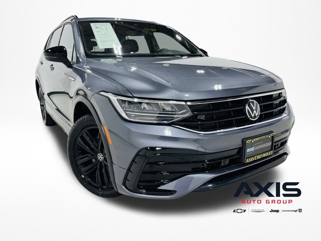 2022 Volkswagen Tiguan 2.0T SE R-Line Black