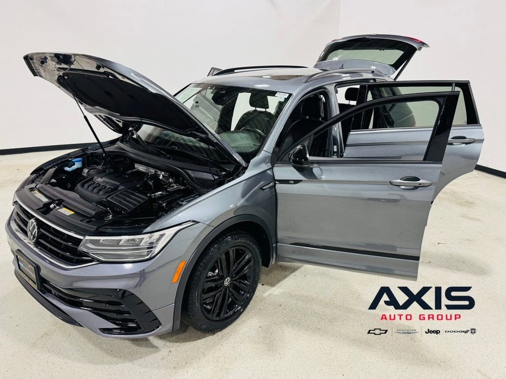 2022 Volkswagen Tiguan 2.0T SE R-Line Black