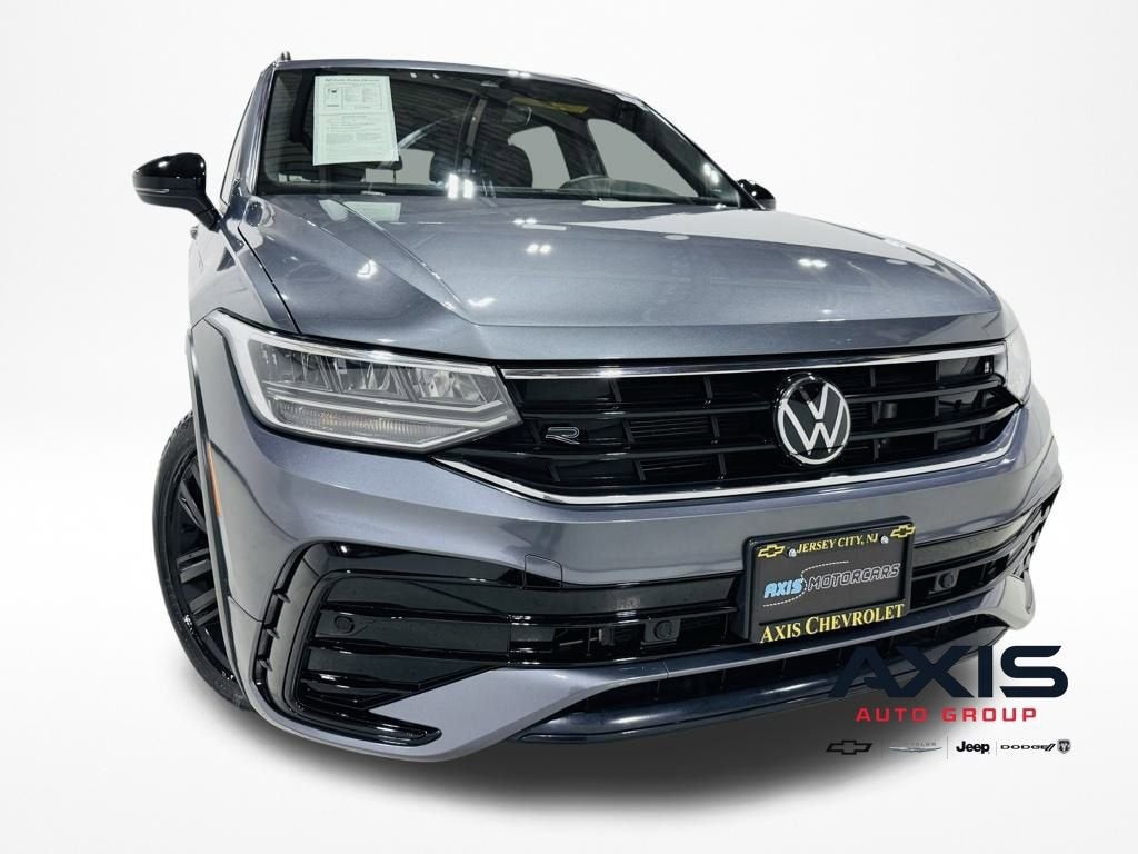 2022 Volkswagen Tiguan 2.0T SE R-Line Black