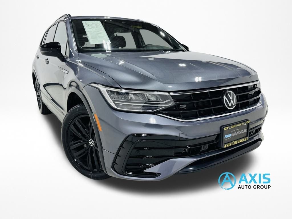 2022 Volkswagen Tiguan 2.0T SE R-Line Black