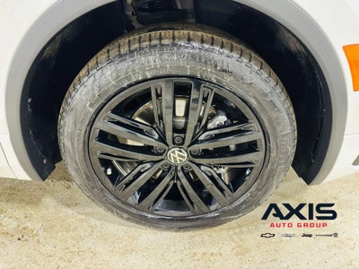 2022 Volkswagen Tiguan 2.0T SE R-Line Black