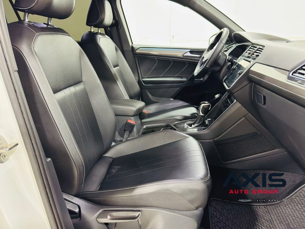 2022 Volkswagen Tiguan 2.0T SE R-Line Black