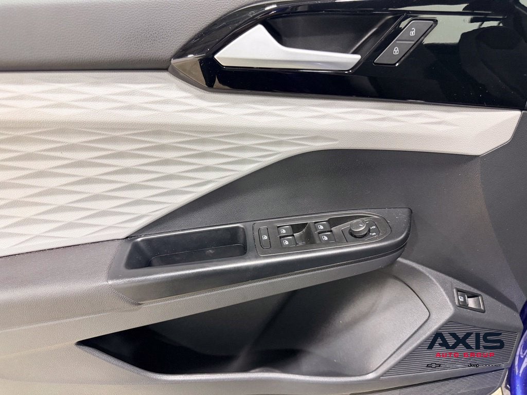 2023 Volkswagen Taos S