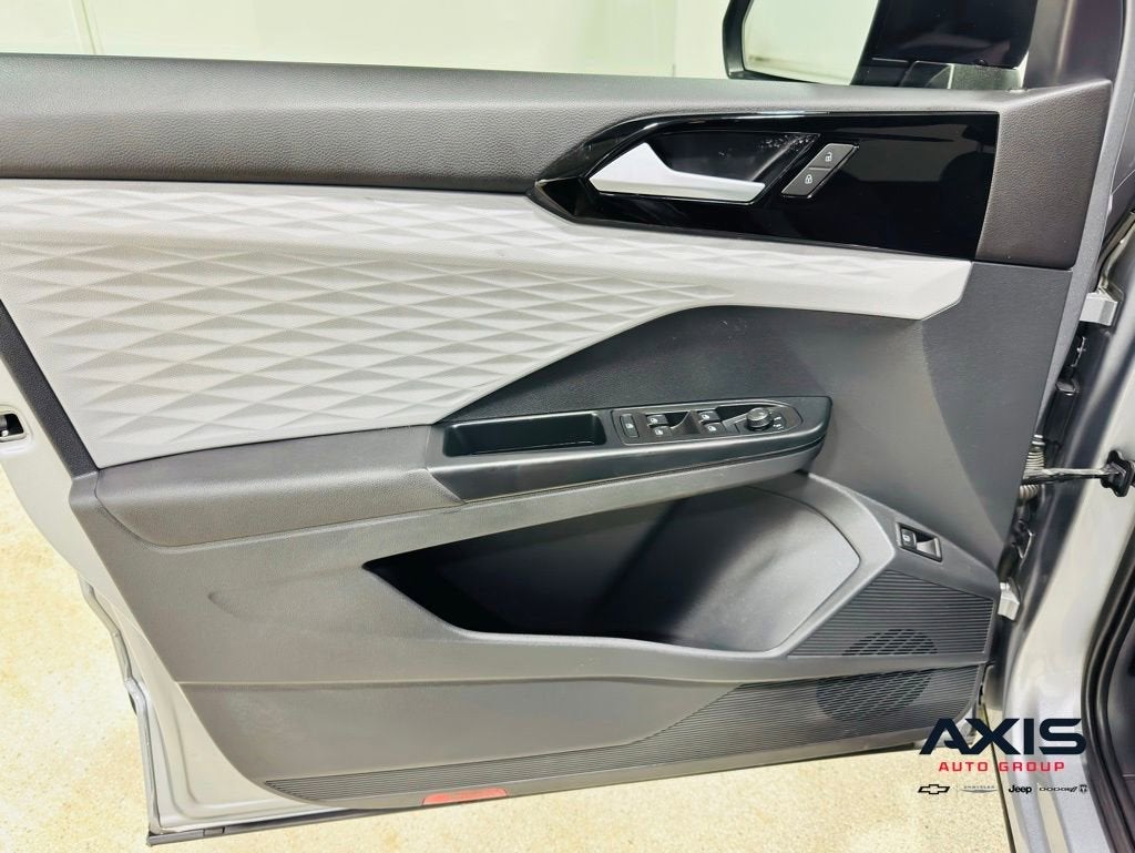 2023 Volkswagen Taos 1.5T S
