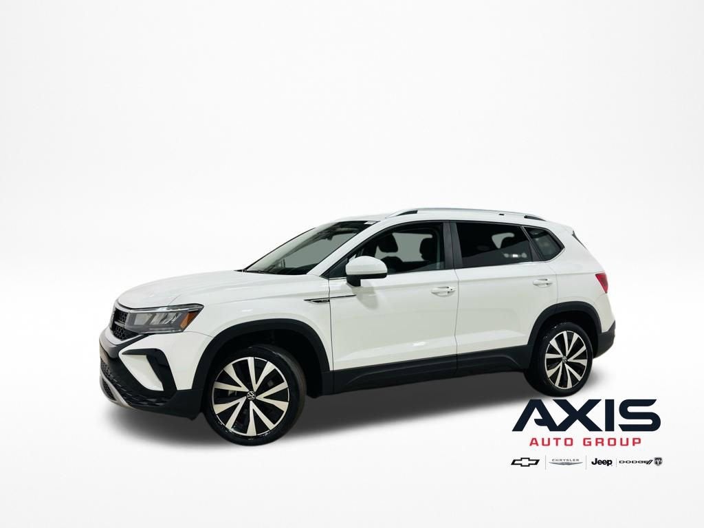 2023 Volkswagen Taos SE