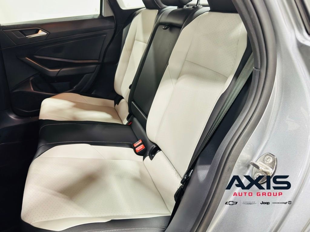 2021 Volkswagen Jetta 1.4T R-Line