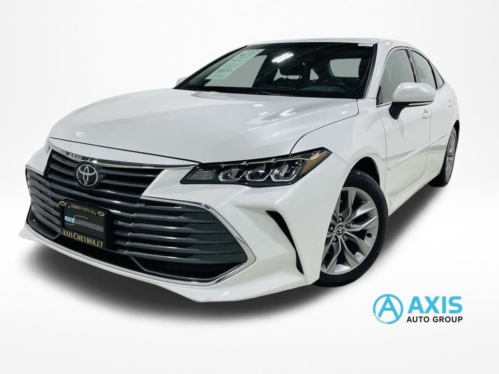 2022 Toyota Avalon XLE