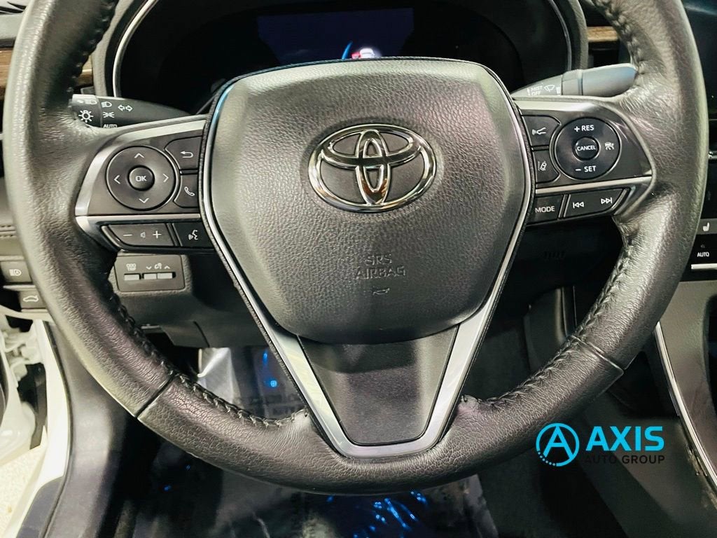 2022 Toyota Avalon XLE