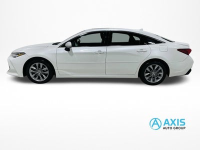 2022 Toyota Avalon XLE