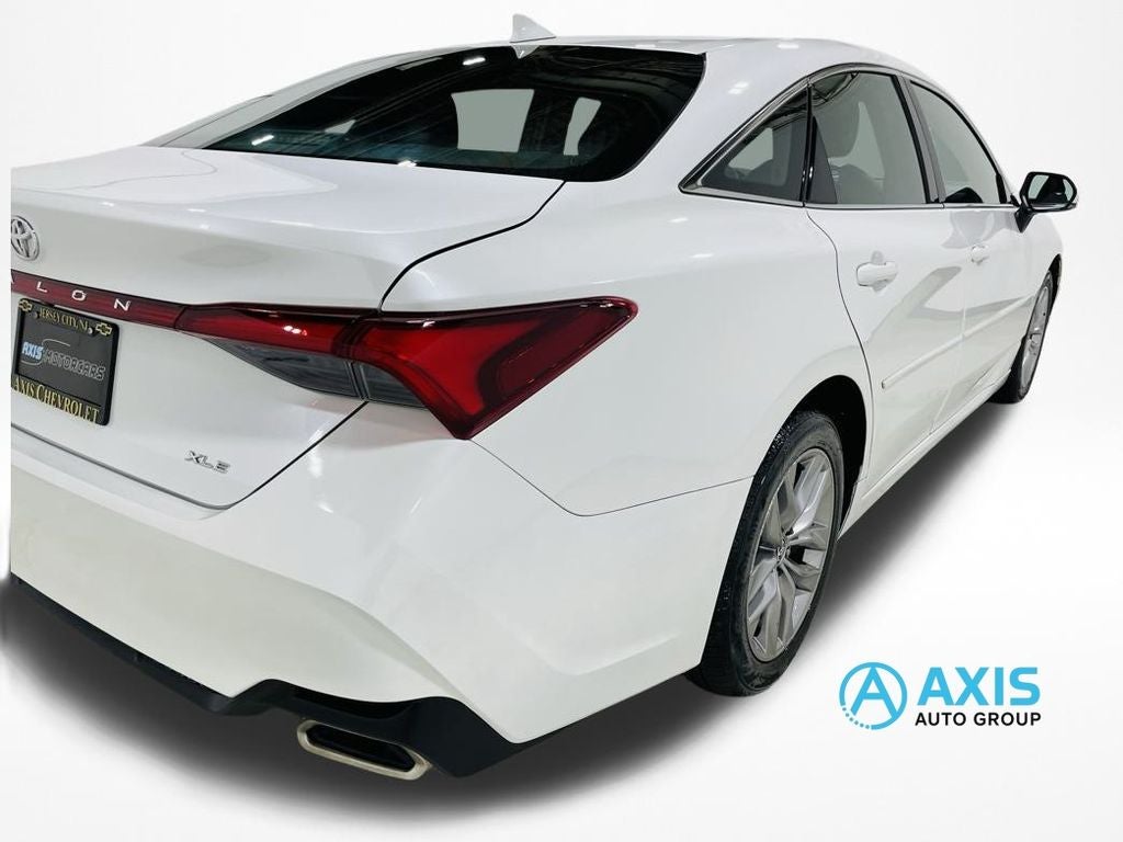 2022 Toyota Avalon XLE