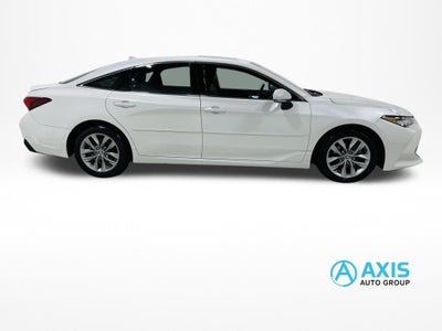 2022 Toyota Avalon XLE