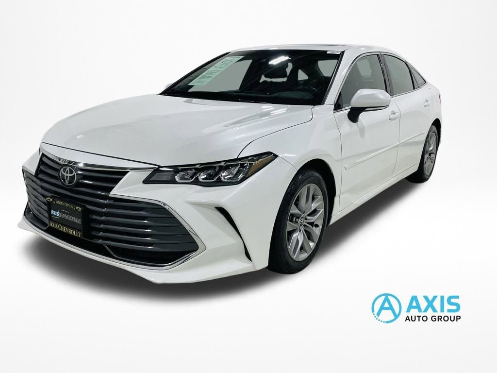 2022 Toyota Avalon XLE