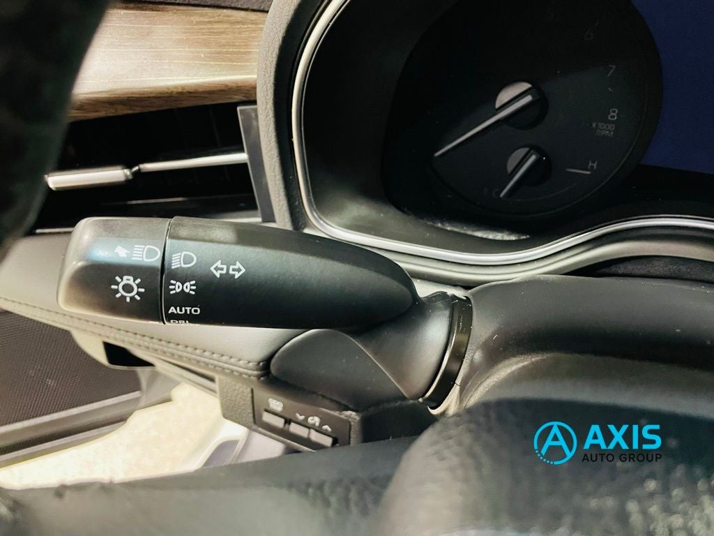 2022 Toyota Avalon XLE