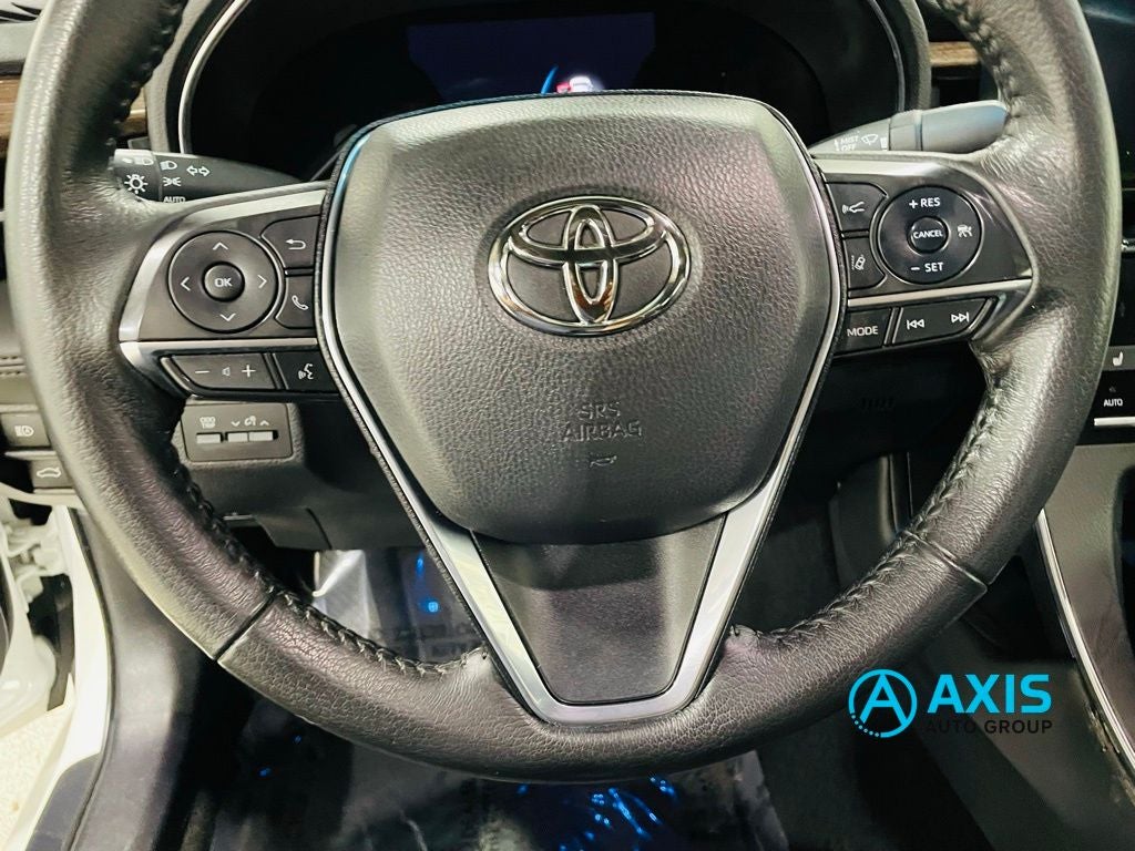 2022 Toyota Avalon XLE