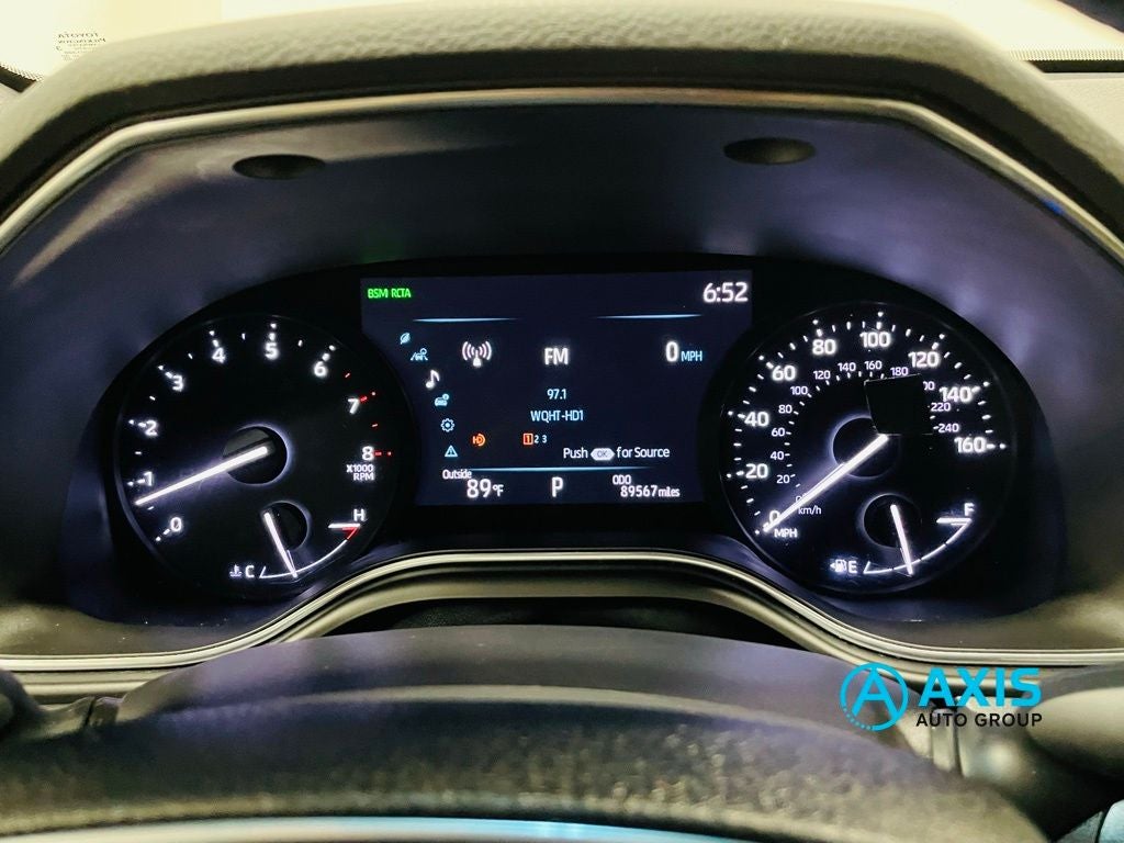 2022 Toyota Avalon XLE