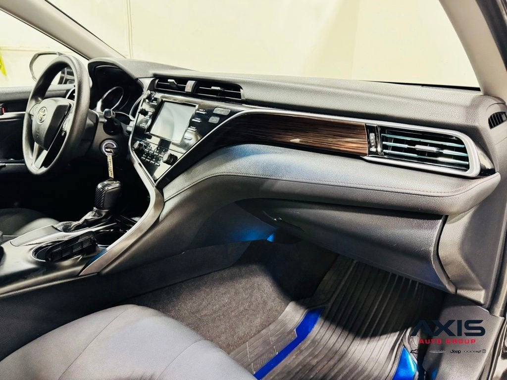 2018 Toyota Camry LE
