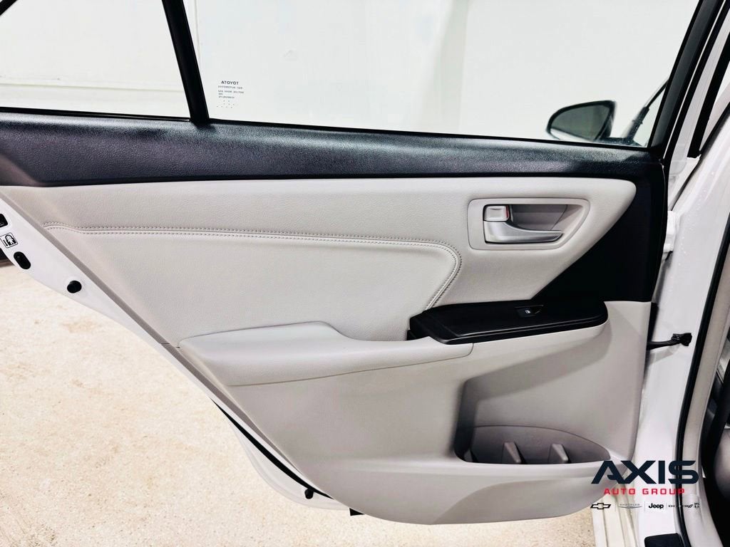 2017 Toyota Camry XLE