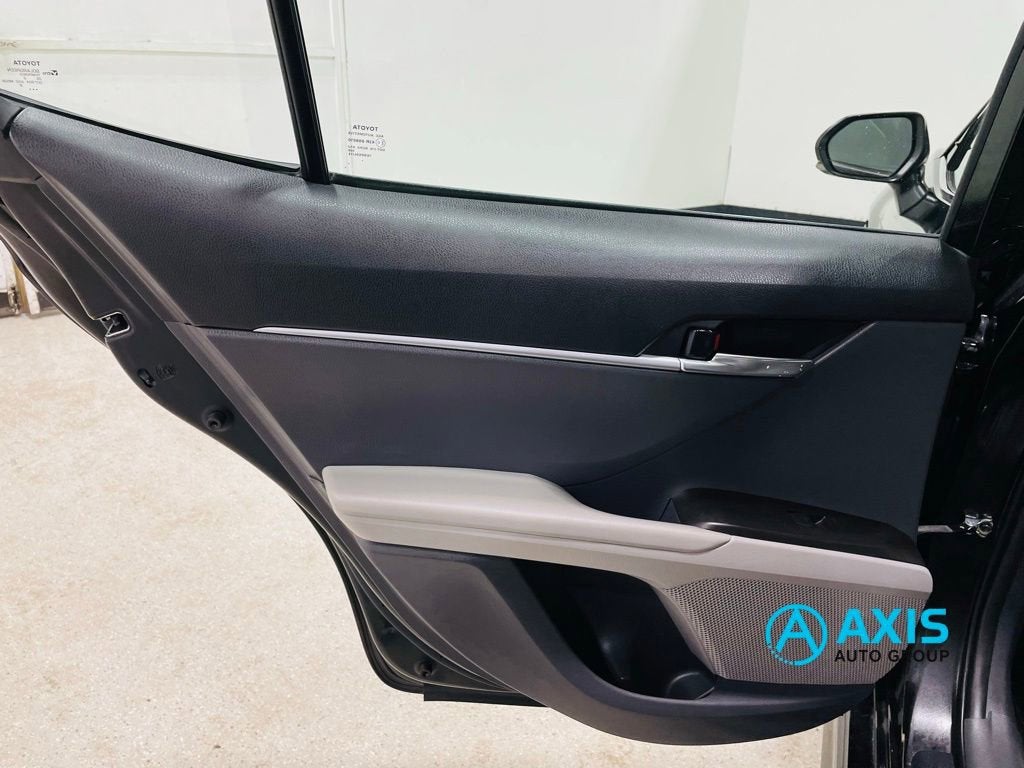 2023 Toyota Camry SE AWD