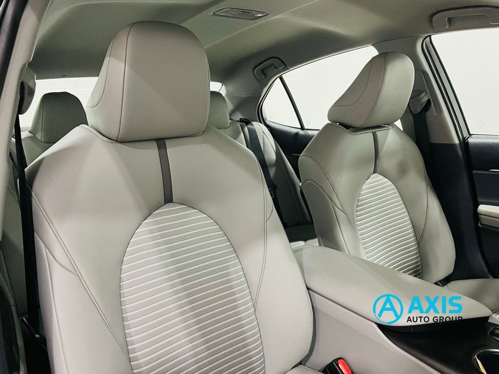 2023 Toyota Camry SE AWD