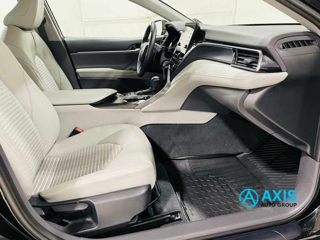 2023 Toyota Camry SE AWD