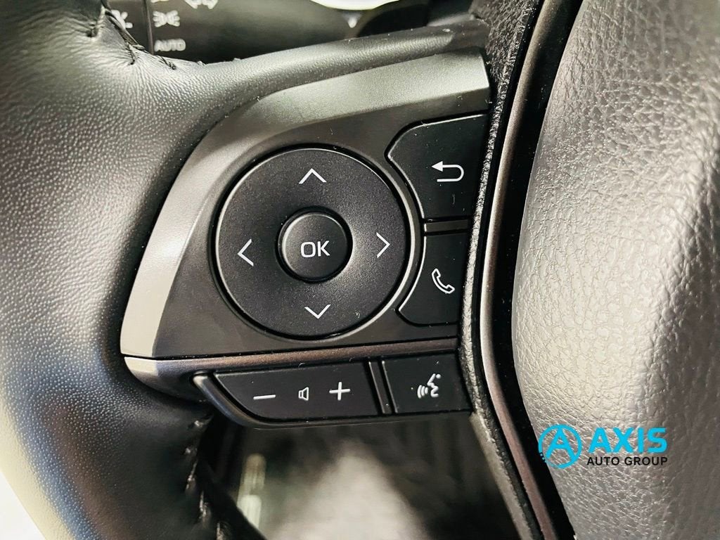 2023 Toyota Camry SE AWD